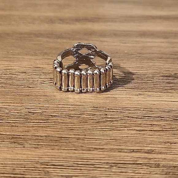 NWT Paparazzi Double Infinity Ring with Stretchy Band - Picture 2 of 3